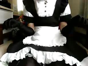 Maid in stockings getting her webcam freak on