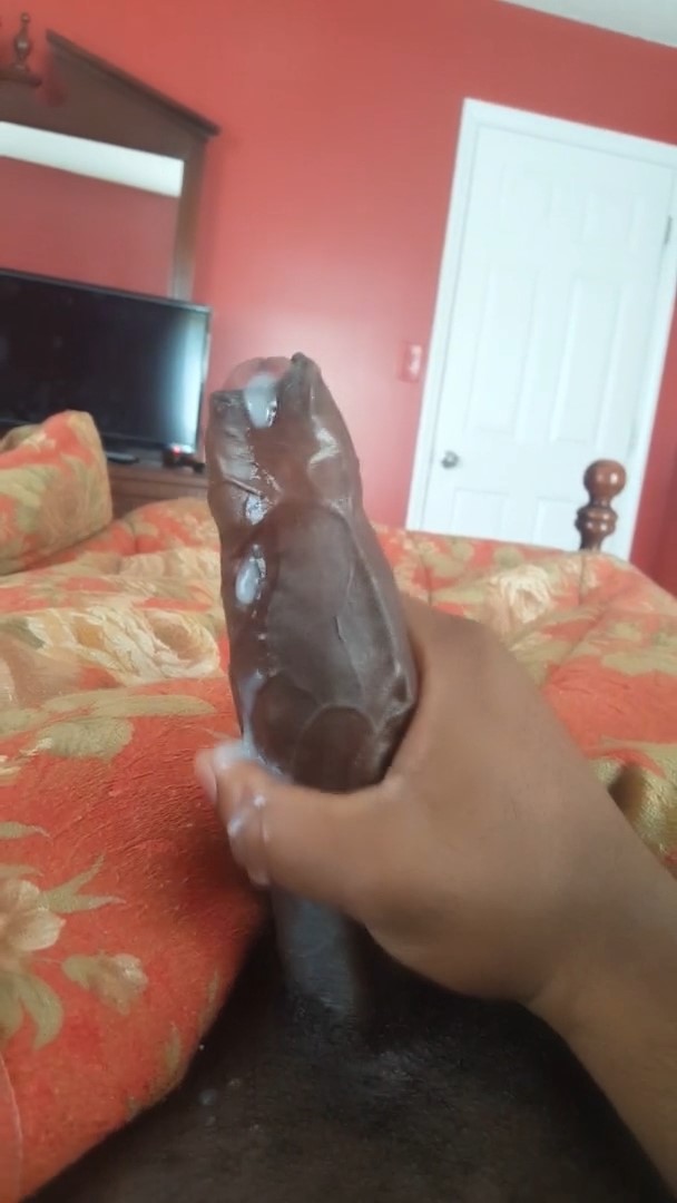 YUMMY UNCUT BLACK  TS CUM